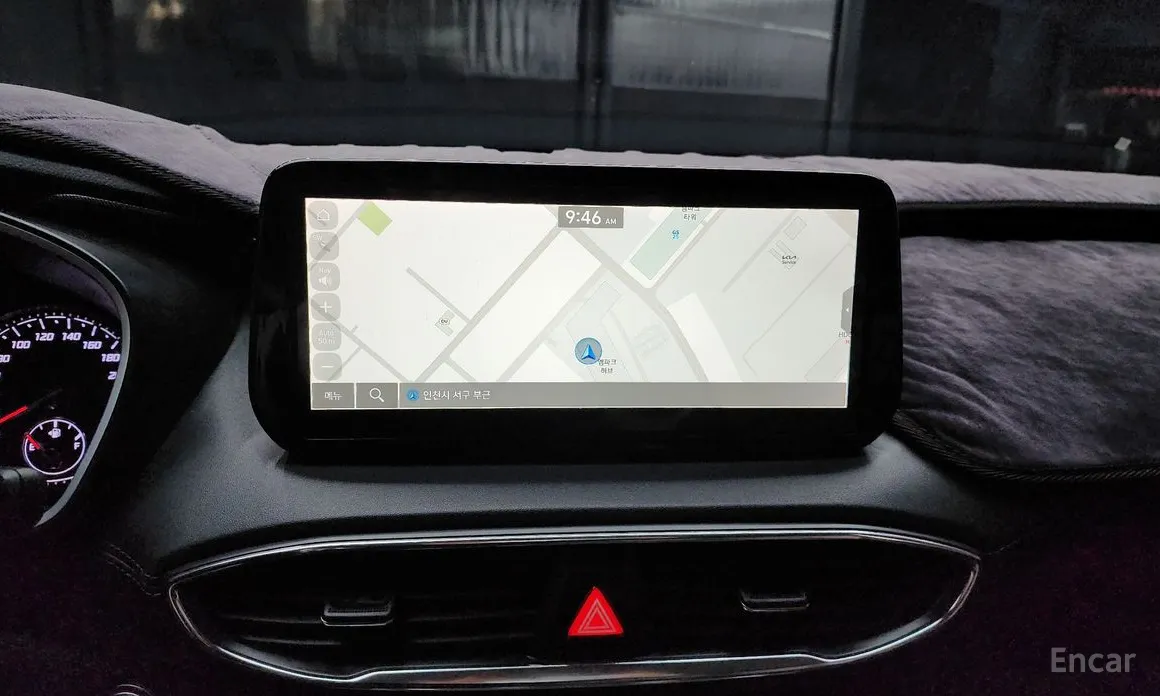 Фото 14 - Hyundai Santa Fe