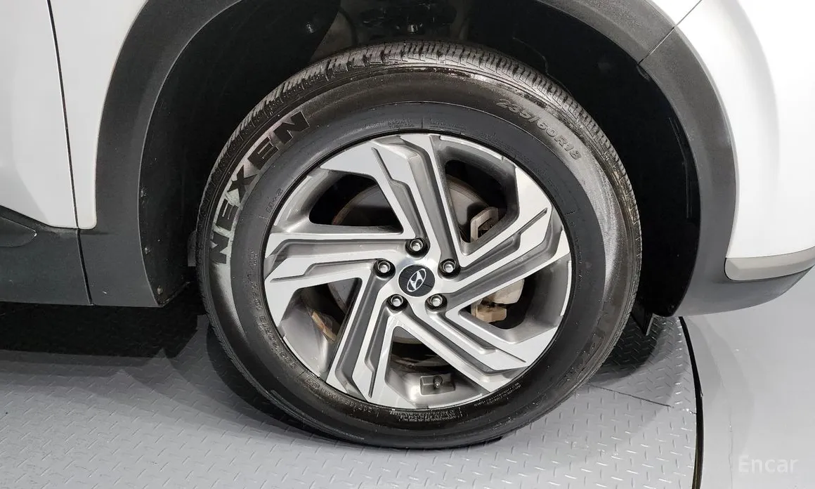 Фото 5 - Hyundai Santa Fe