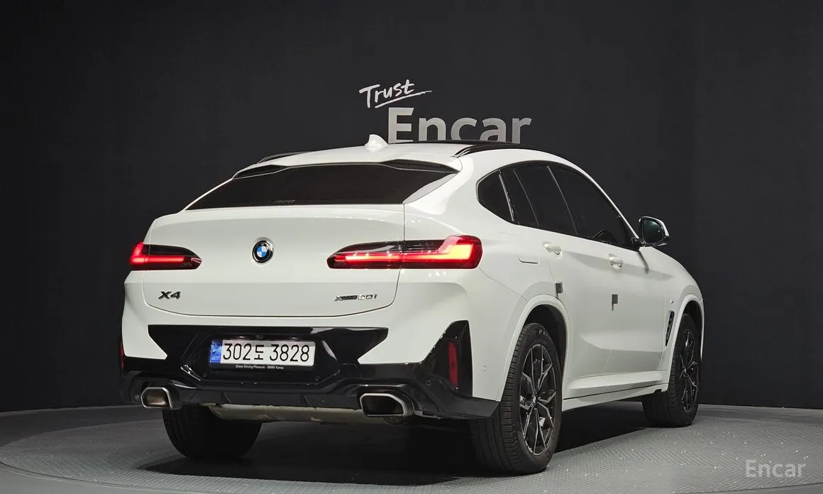 Фото 2 - BMW X4