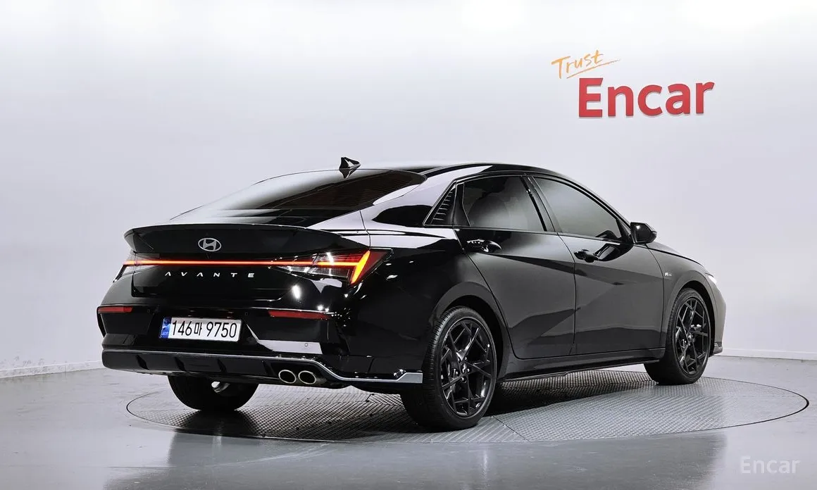 Фото 2 - Hyundai Avante