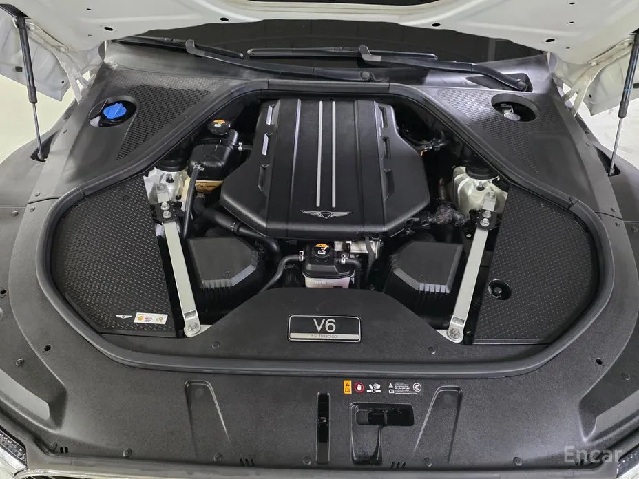 Фото 19 - Genesis G90