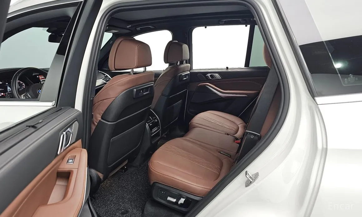 Фото 12 - BMW X5