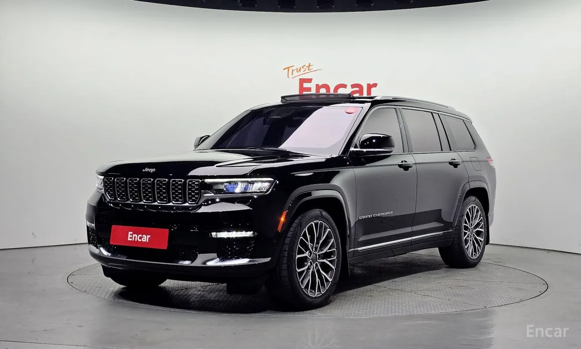 Фото 1 - Jeep Cherokee