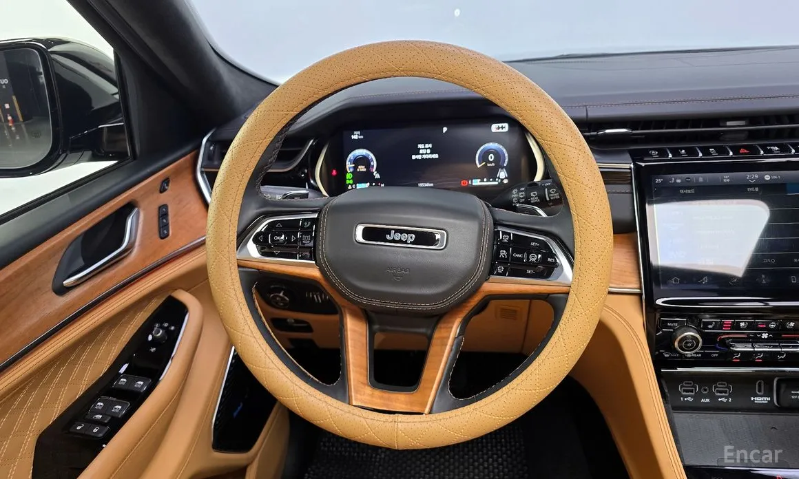 Фото 13 - Jeep Cherokee