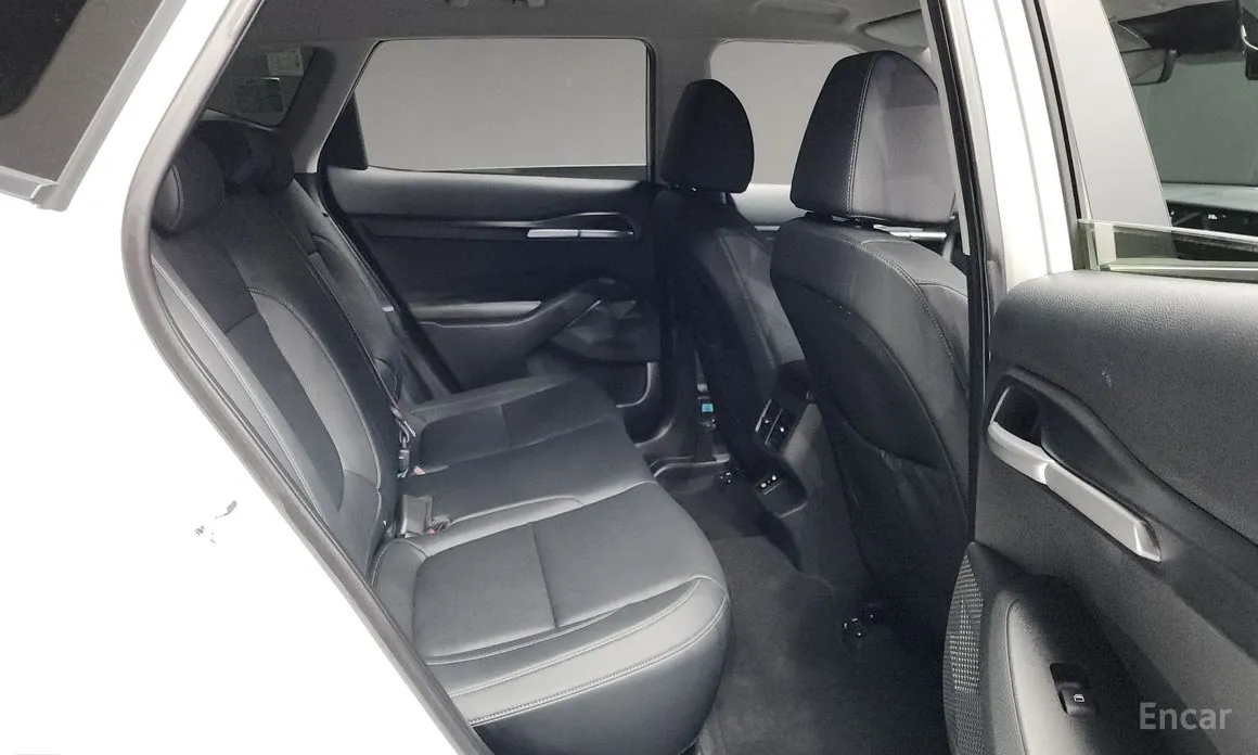 Фото 12 - Kia Seltos