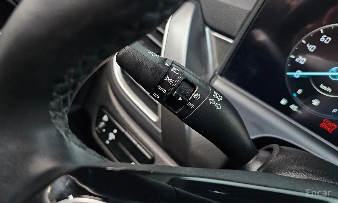 Фото 19 - Kia Seltos