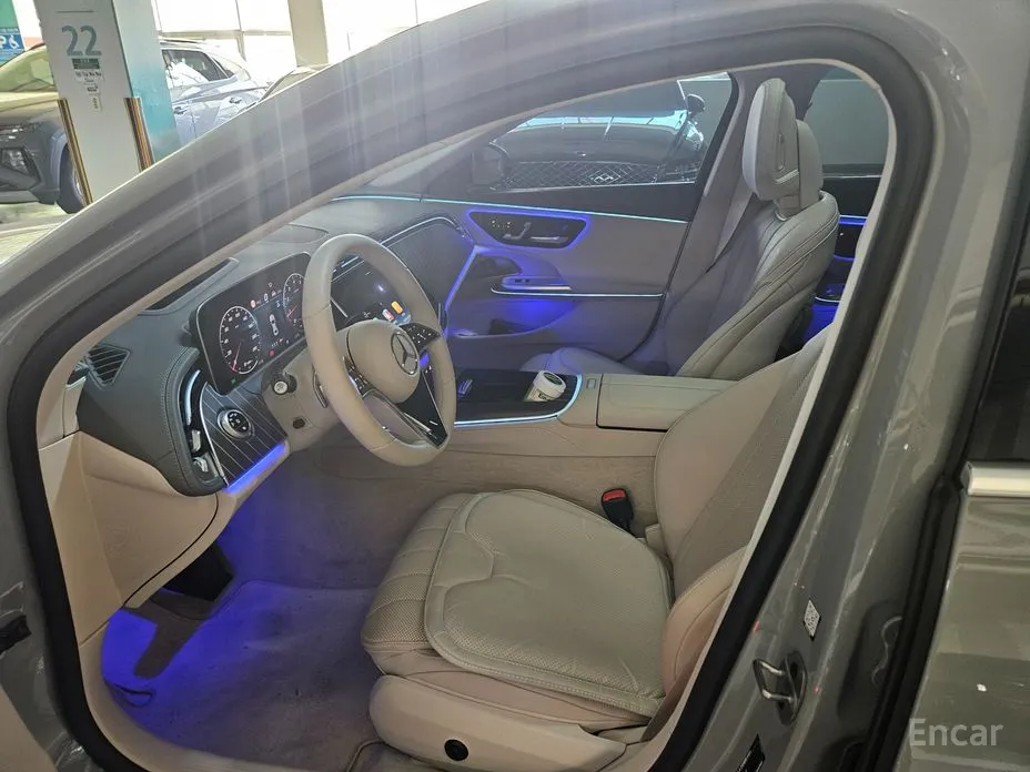 Фото 8 - Mercedes-Benz E-Class