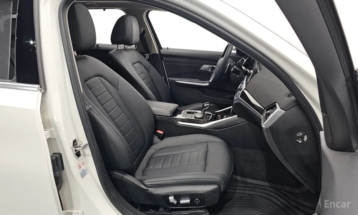 Фото 12 - BMW 3 Series