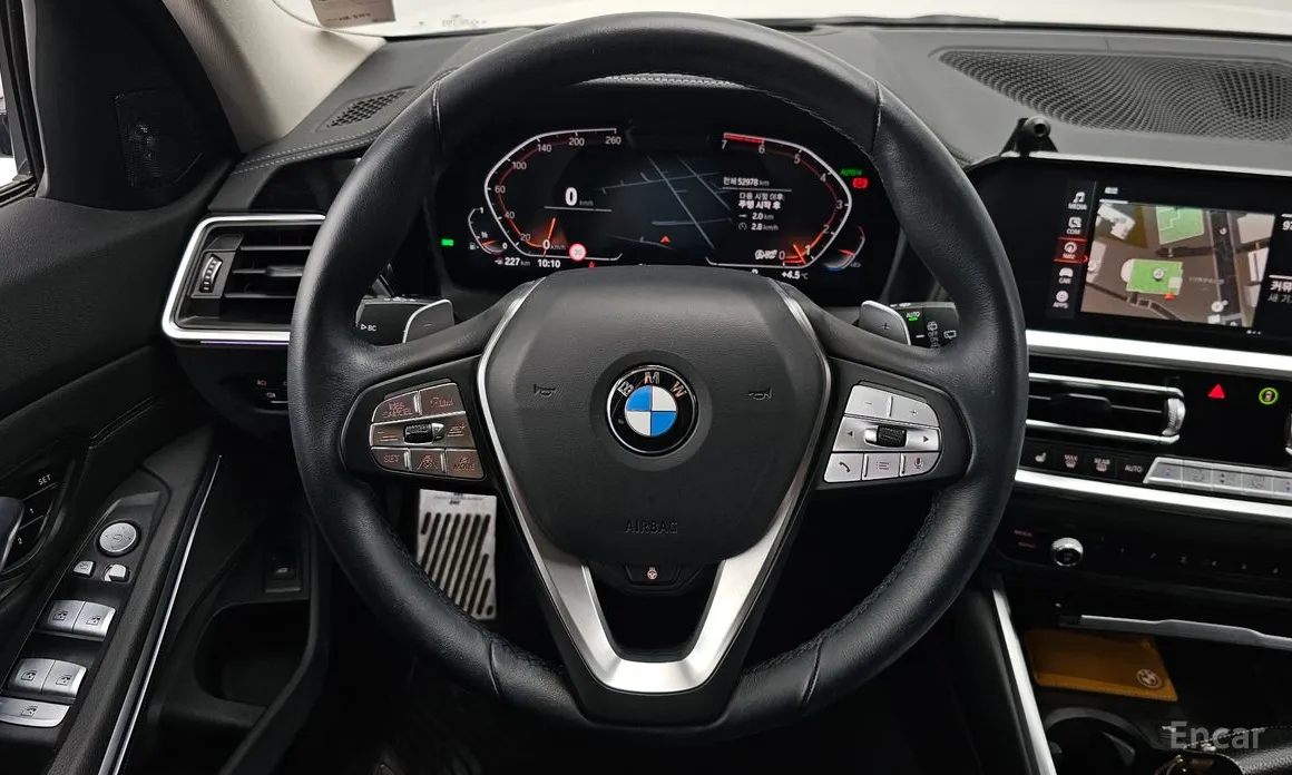 Фото 13 - BMW 3 Series