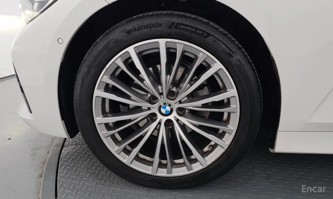 Фото 5 - BMW 3 Series