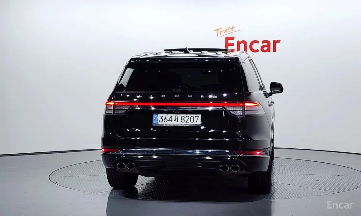 Фото 4 - Lincoln Aviator