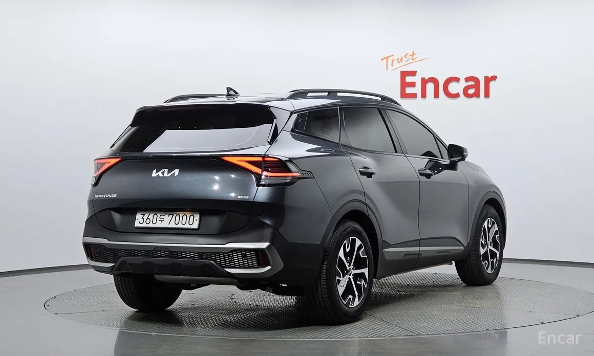 Фото 2 - Kia Sportage