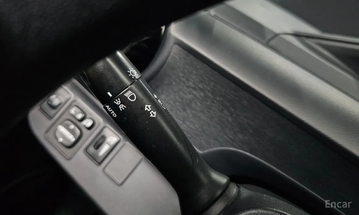 Фото 18 - Toyota Prius