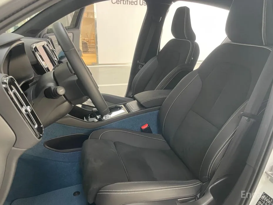 Фото 10 - Volvo C40