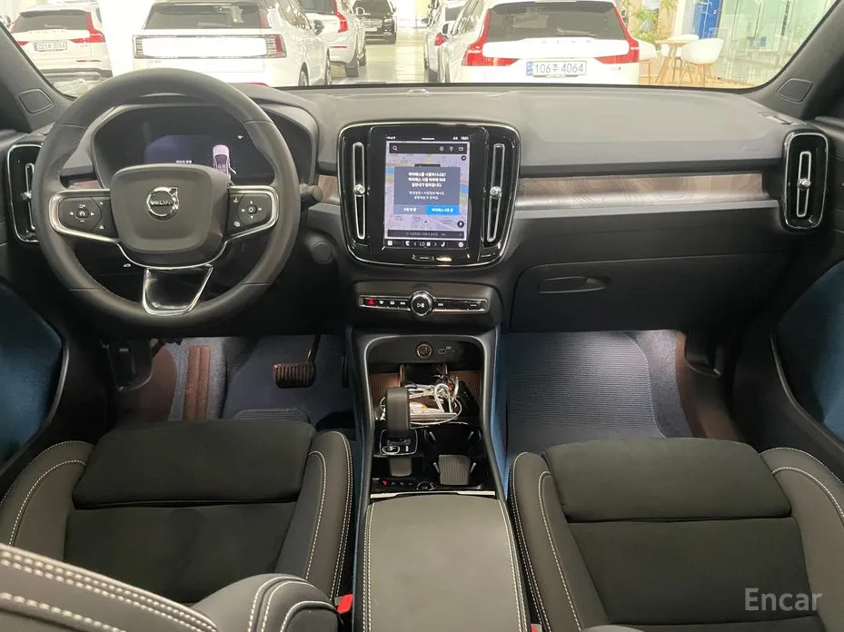 Фото 7 - Volvo C40