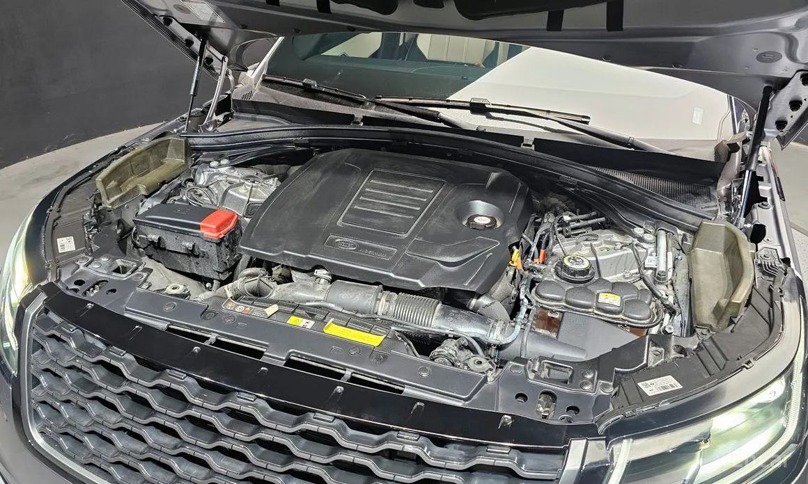 Фото 6 - Land Rover Range Rover Velar