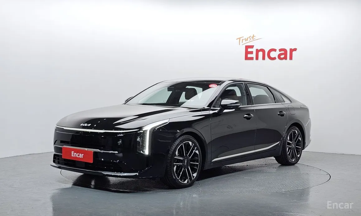 Фото 1 - Kia K8