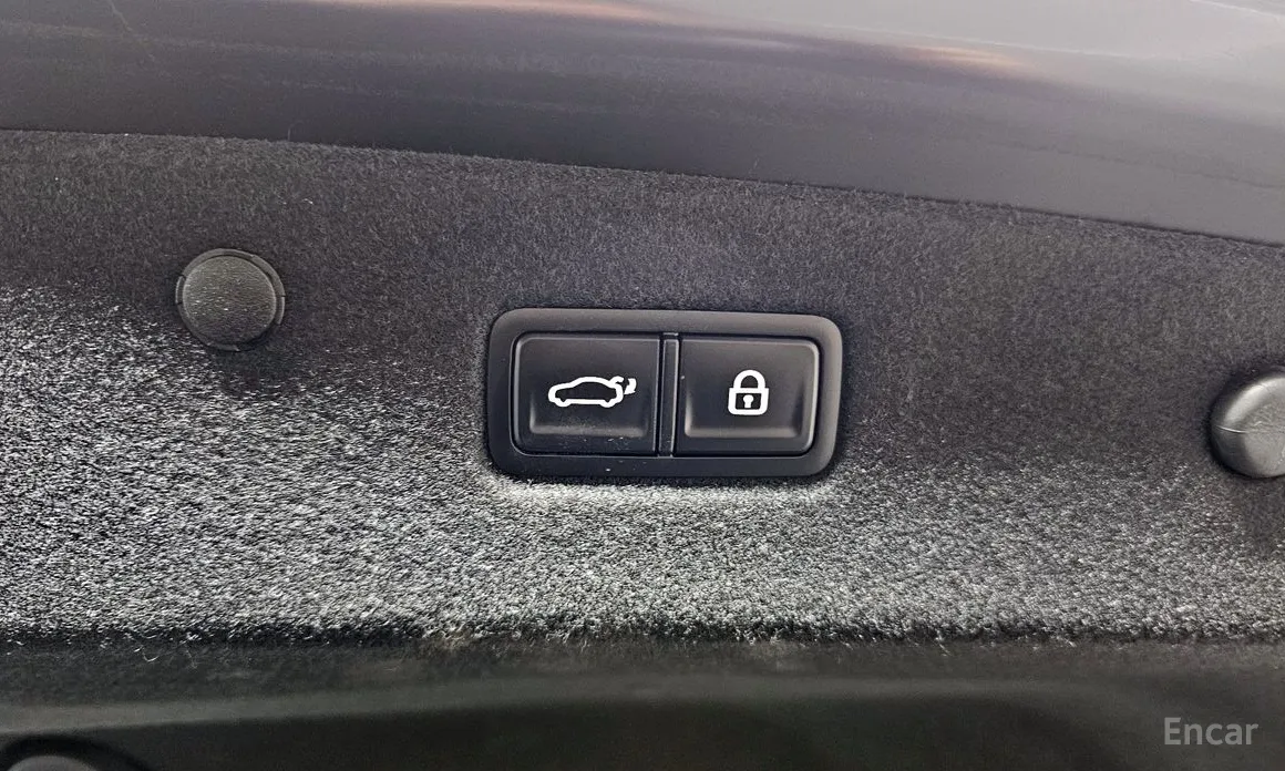 Фото 19 - Kia K8