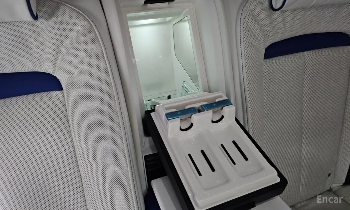 Фото 18 - Rolls-Royce Ghost