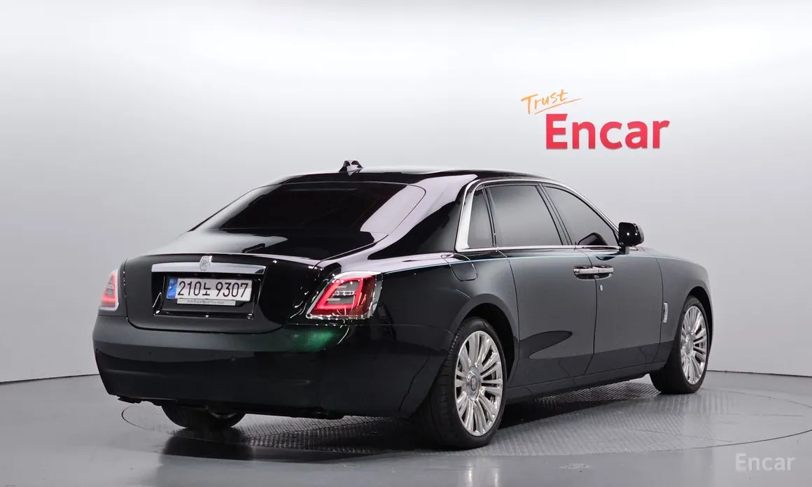 Фото 2 - Rolls-Royce Ghost