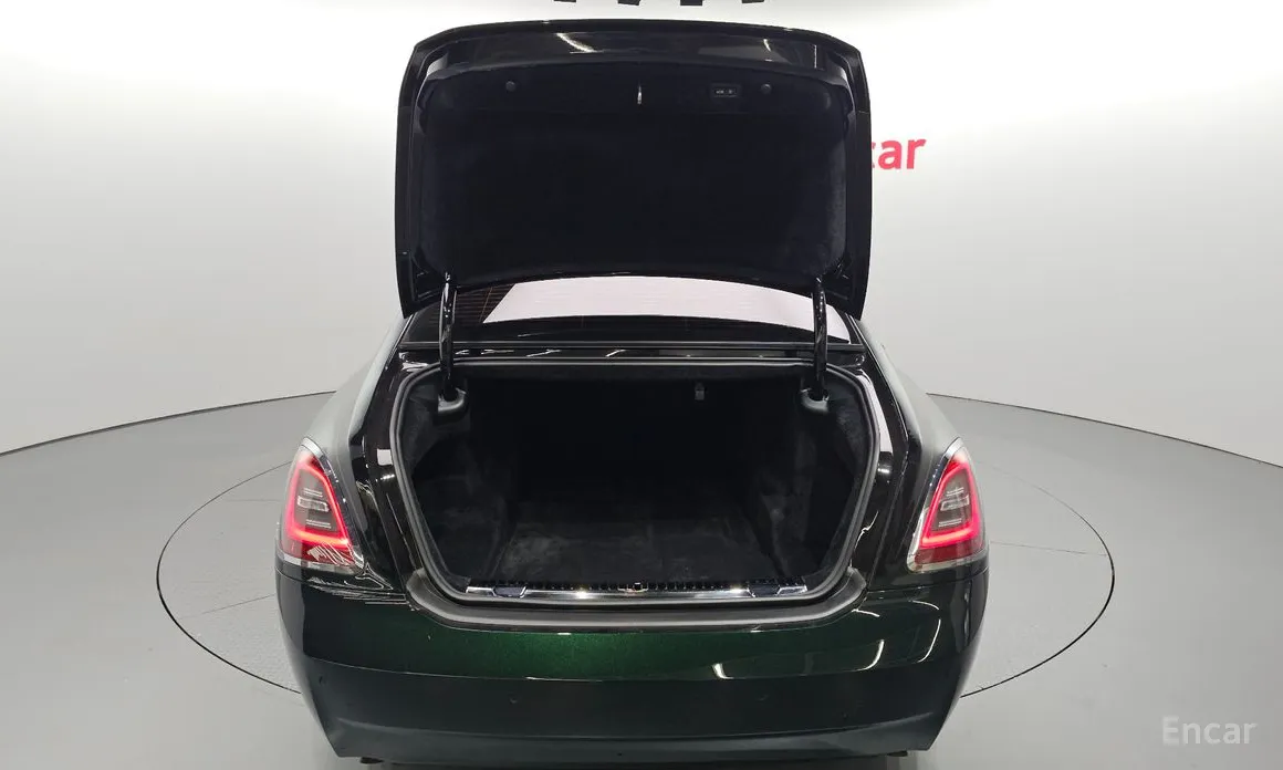 Фото 20 - Rolls-Royce Ghost