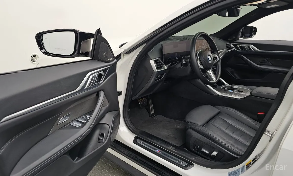 Фото 10 - BMW i4