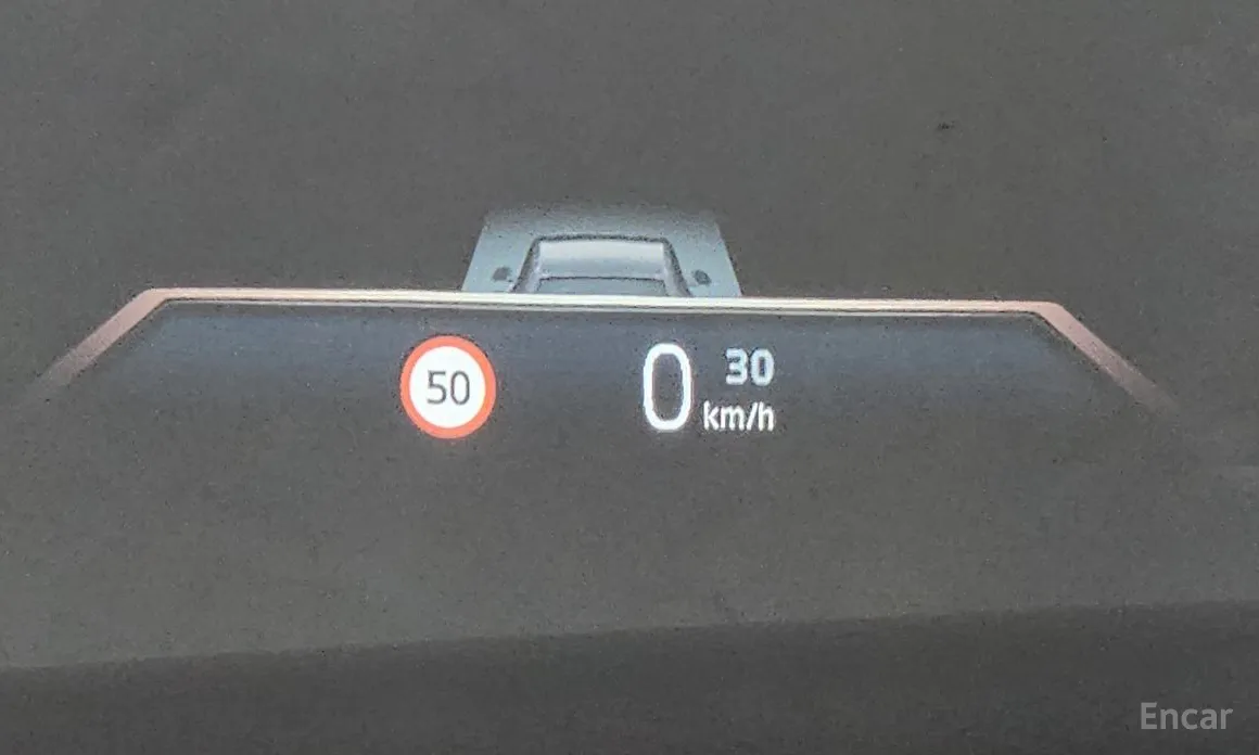 Фото 17 - BMW 7 Series