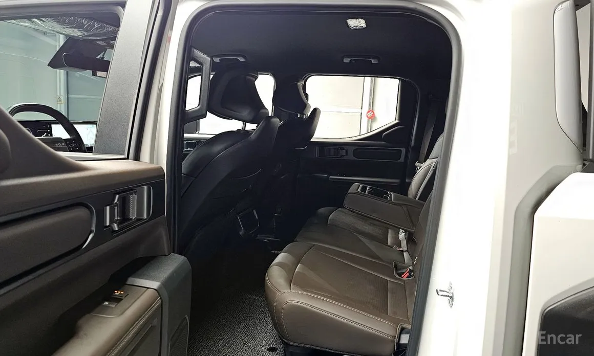 Фото 11 - Kia Tasman