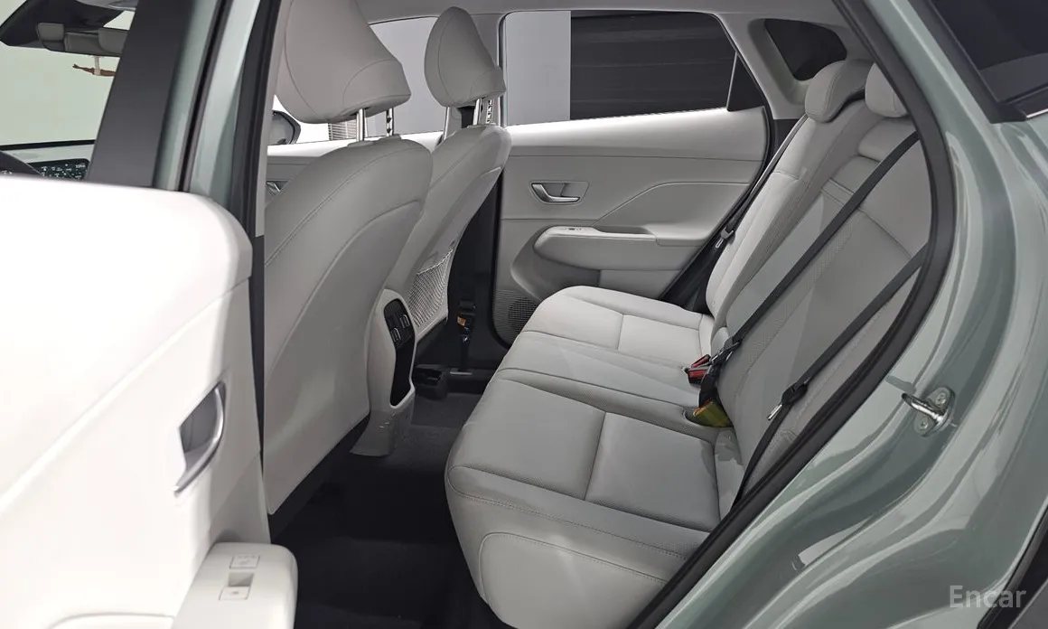 Фото 12 - Hyundai Kona