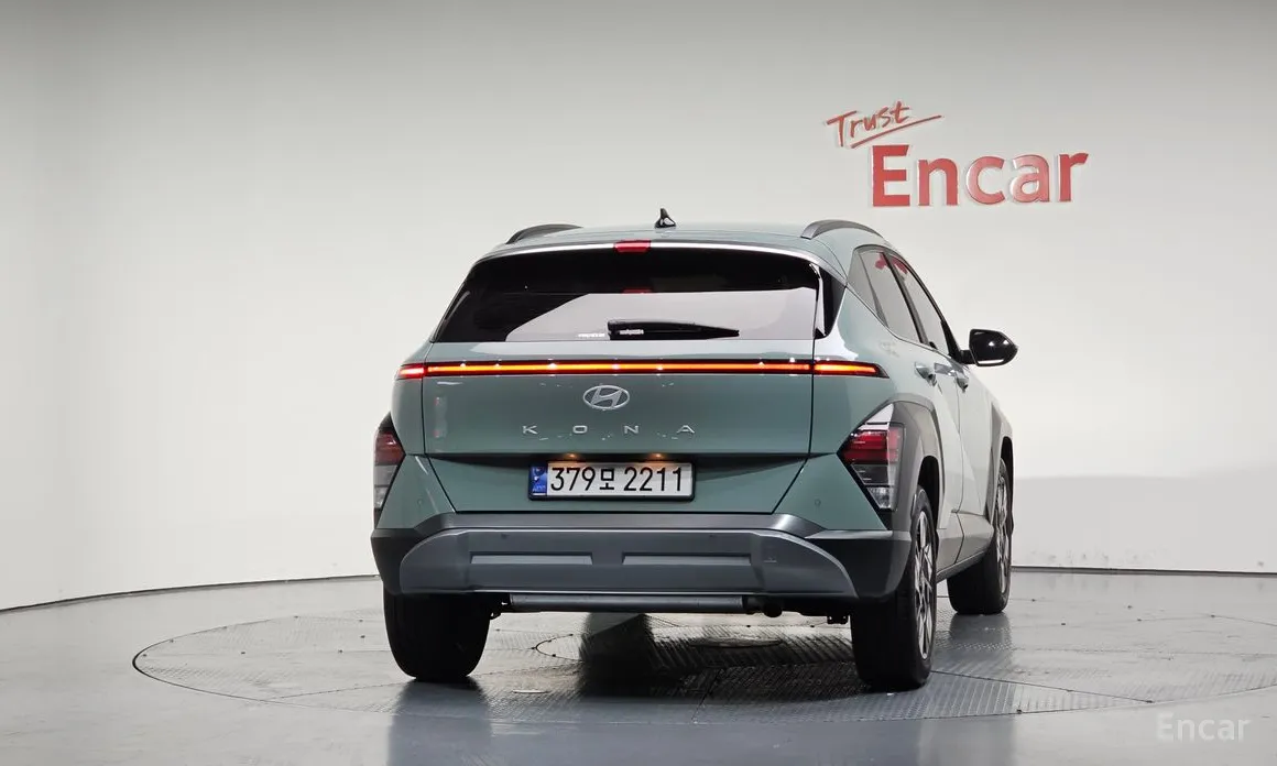 Фото 4 - Hyundai Kona