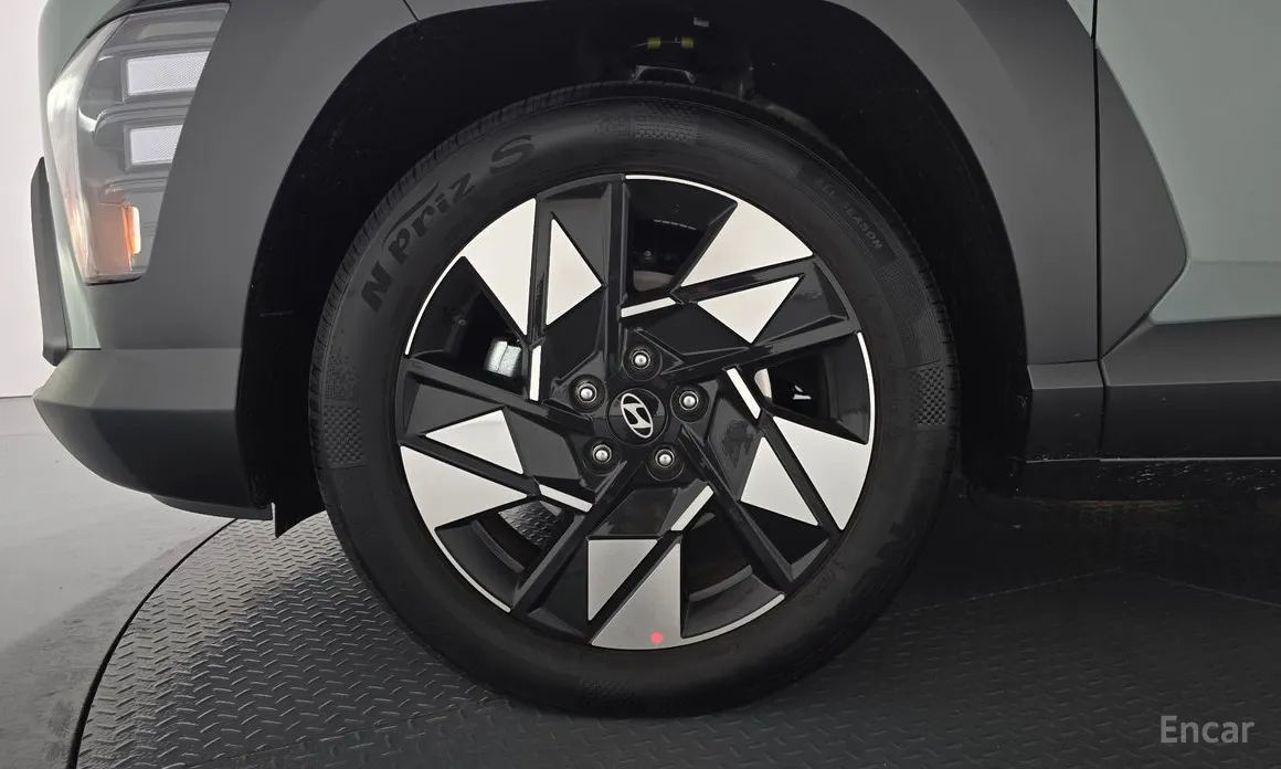 Фото 5 - Hyundai Kona