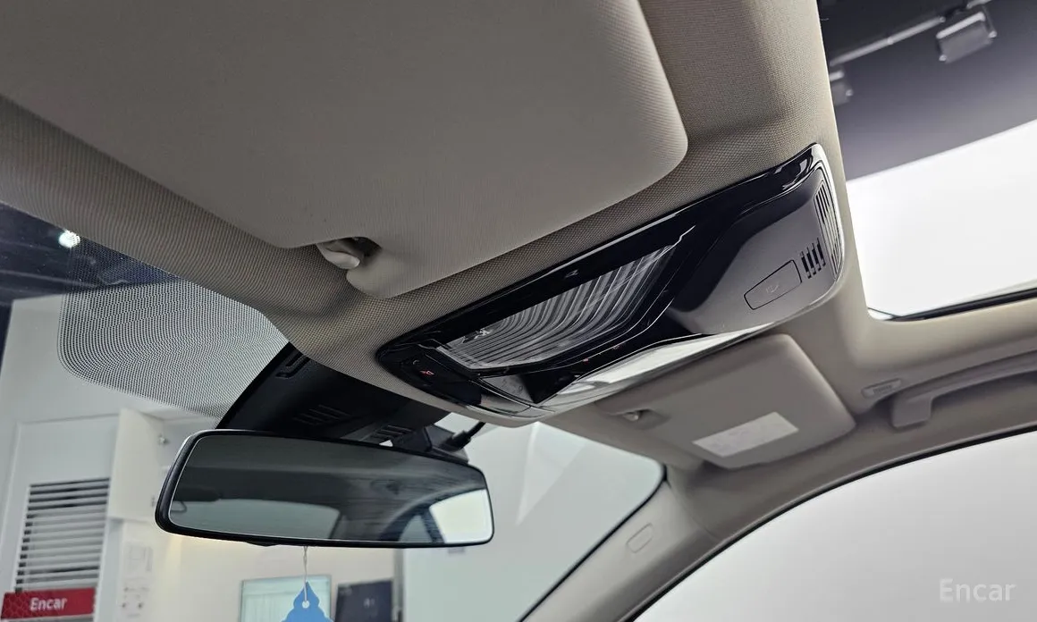 Фото 17 - BMW 3 Series