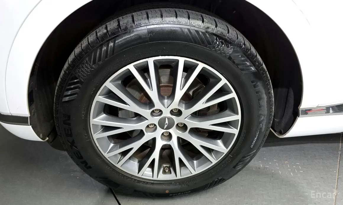 Фото 5 - Genesis GV80