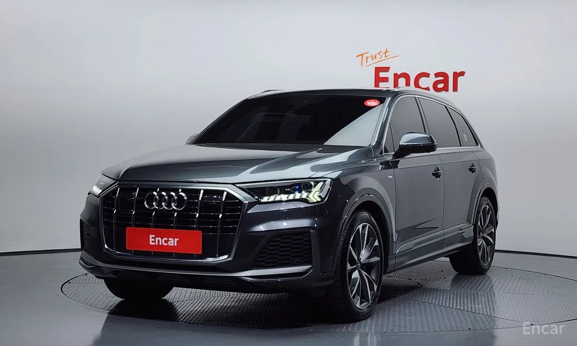 Фото 1 - Audi Q7