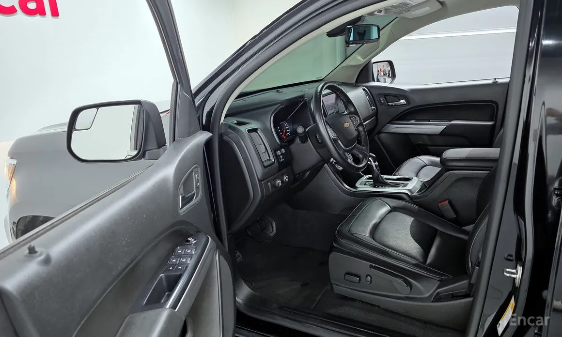 Фото 11 - Chevrolet Colorado