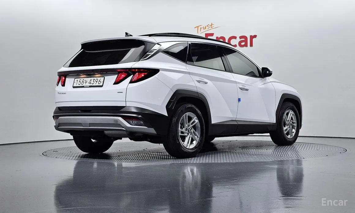 Фото 2 - Hyundai Tucson