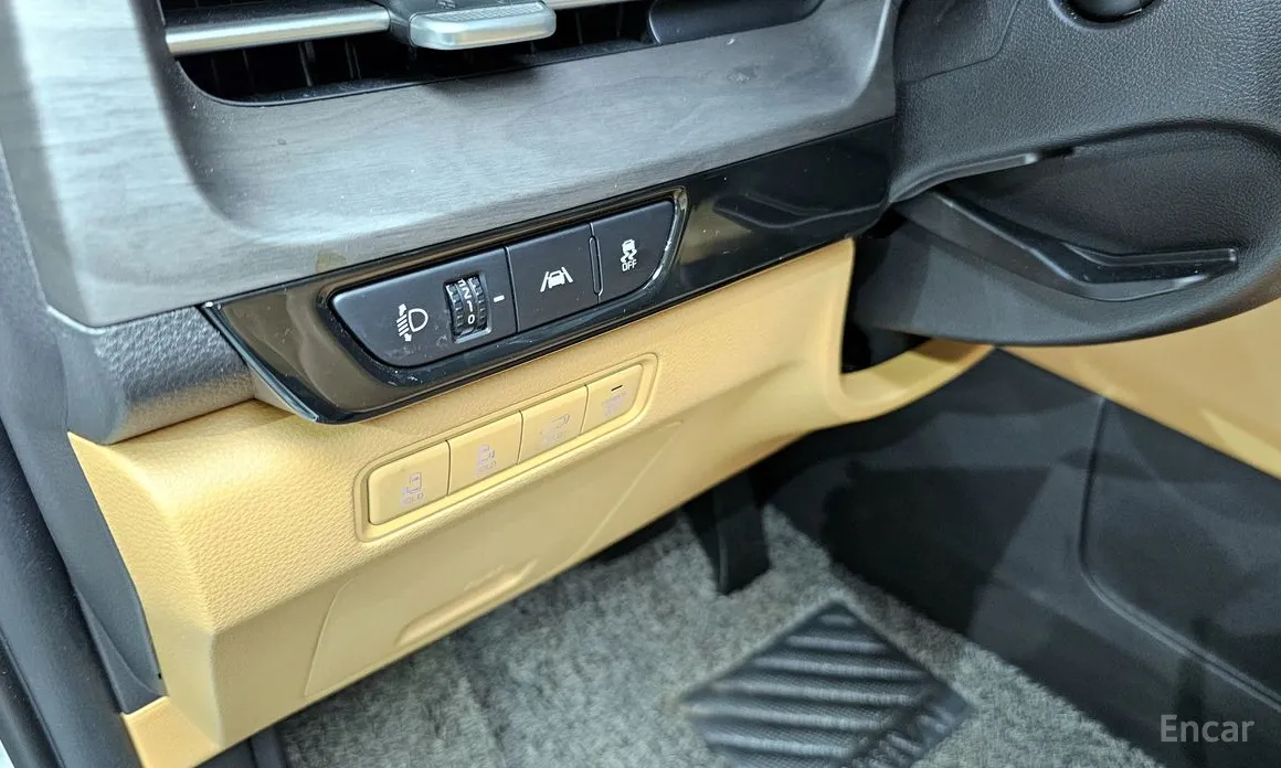 Фото 16 - Kia Carnival