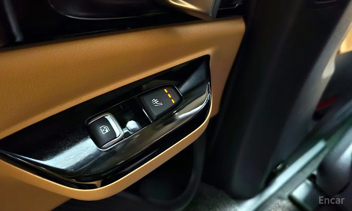 Фото 17 - Kia Carnival