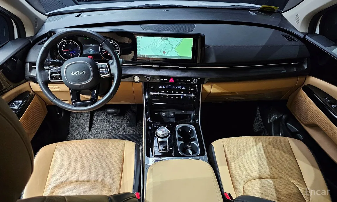 Фото 7 - Kia Carnival