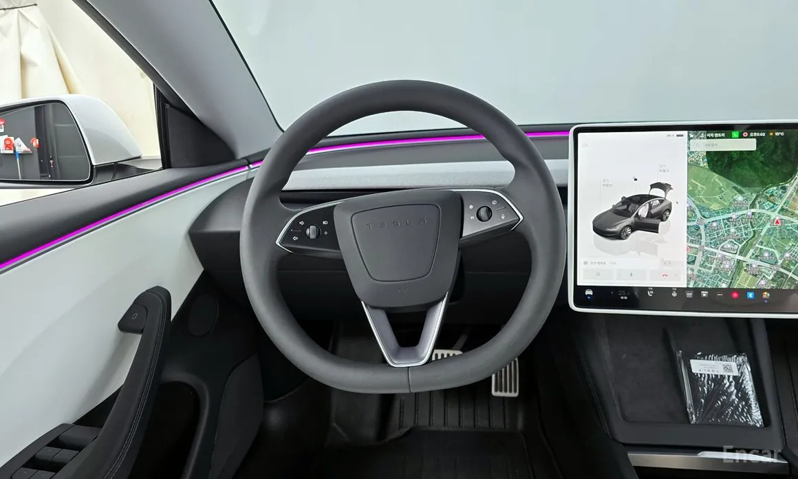 Фото 13 - Tesla Model 3