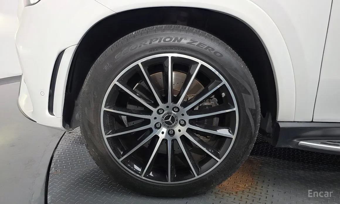 Фото 5 - Mercedes-Benz GLE-Class