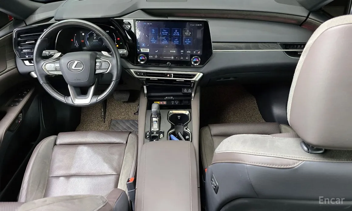 Фото 7 - Lexus RX