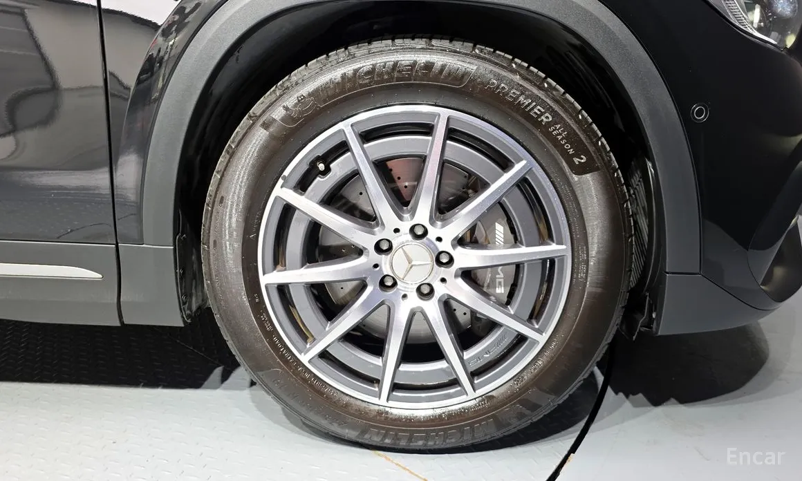 Фото 5 - Mercedes-Benz GLA-Class