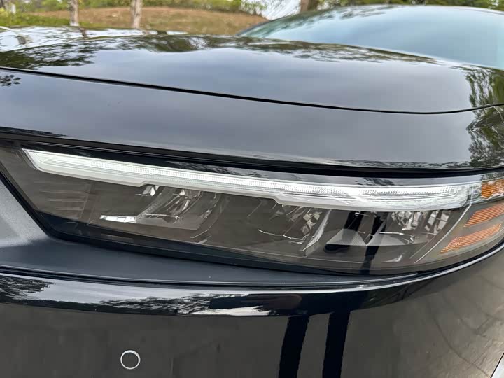 Фото 16 - Honda Accord