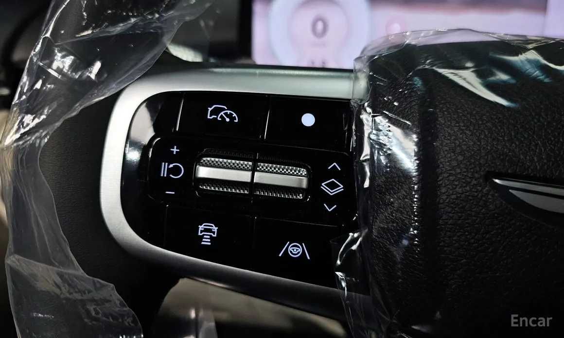 Фото 17 - Genesis GV70