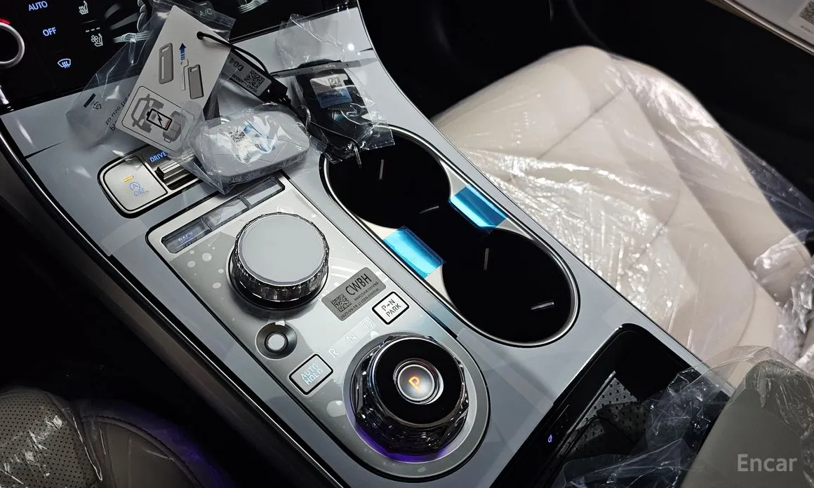 Фото 9 - Genesis GV70