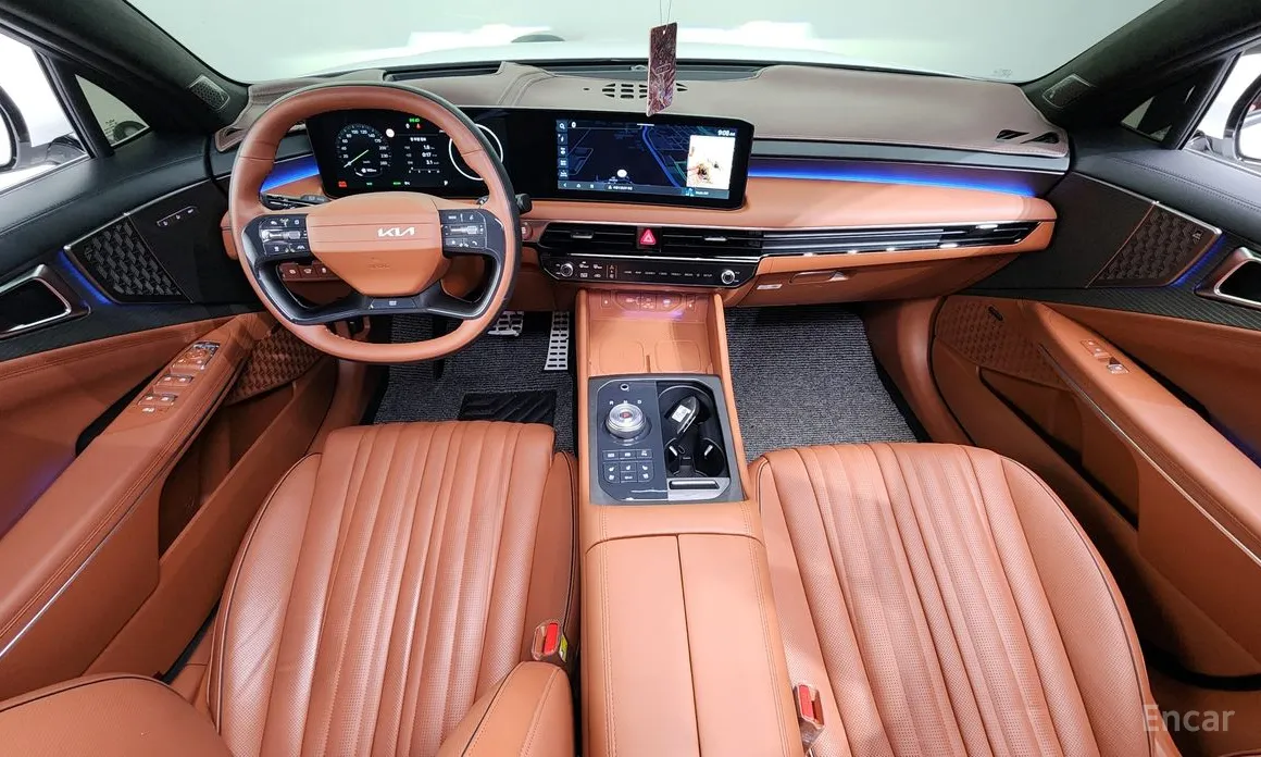 Фото 15 - Kia K8