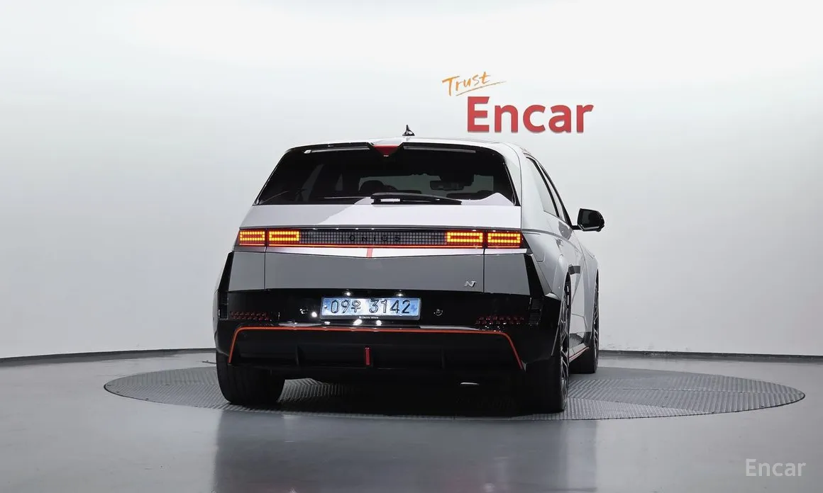 Фото 4 - Hyundai Ioniq 5