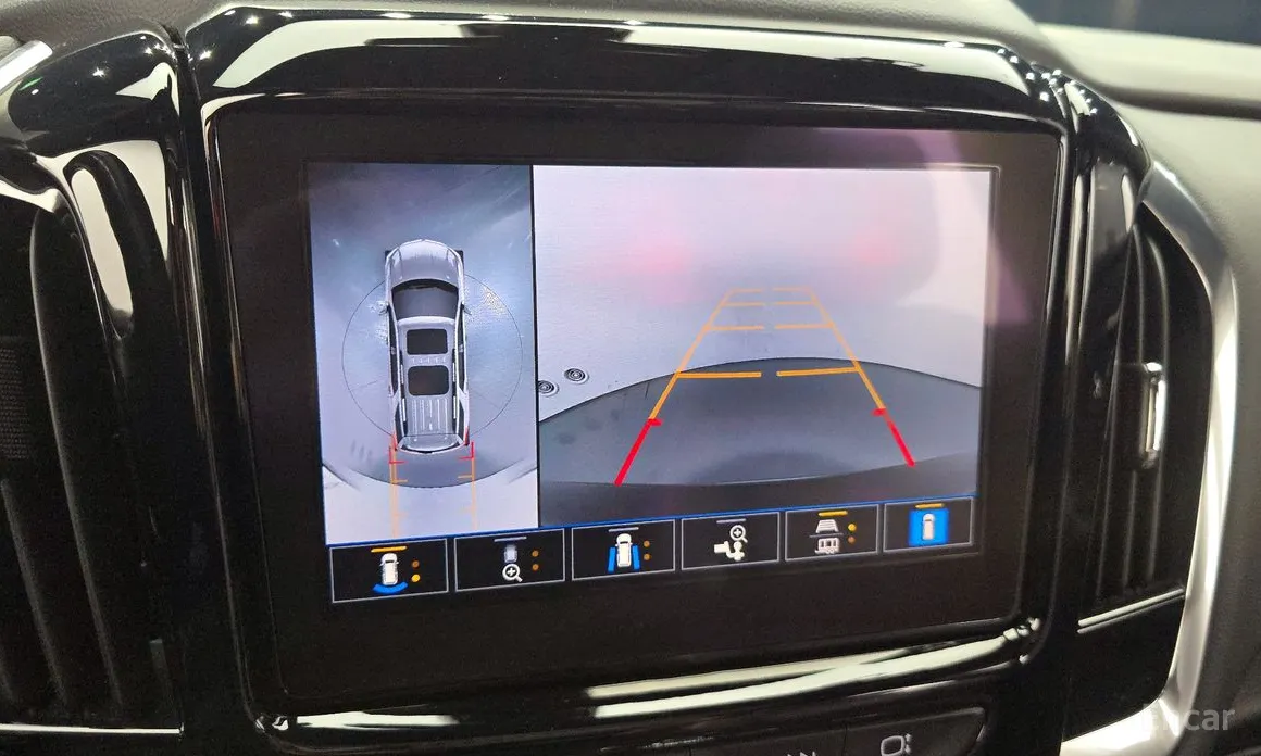 Фото 14 - Chevrolet Traverse