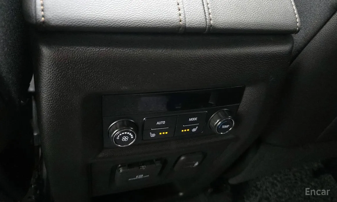 Фото 18 - Chevrolet Traverse